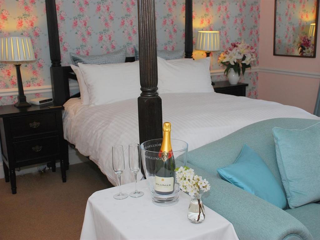 Dunkery Beacon Country House (Adults Only) Wootton Courtenay Zimmer foto