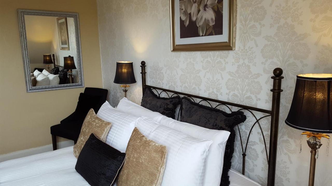 Dunkery Beacon Country House (Adults Only) Wootton Courtenay Zimmer foto